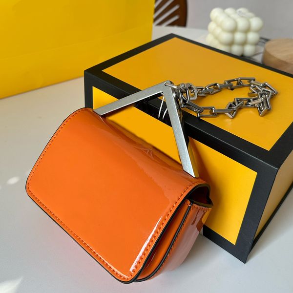 mini flap bag leather bags totes 2023 luxury designer brand fashion shoulder handbags quality women chains purse clutch wallet cross body t
mini flap bag leather bags totes 2023 luxury designer brand fashion shoulder handbags quality women chains purse clutch wallet cross body t