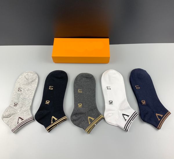 men's socks female designer cotton joker classic ankle letter breathable black and white football basketball socks wholesale uniform si
men's socks female designer cotton joker classic ankle letter breathable black and white football basketball socks wholesale uniform si