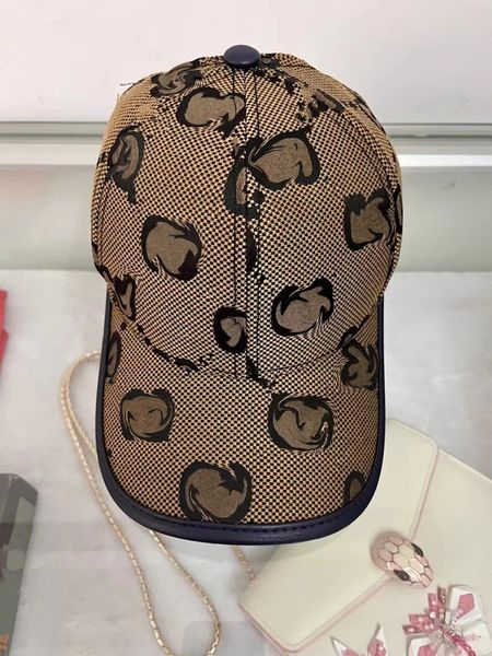 ss designer hat women's baseball cap celins fitted hat letter summer snapback parasol sports embroidery cassat beach luxury hat gora, Blue;gray
ss designer hat women's baseball cap celins fitted hat letter summer snapback parasol sports embroidery cassat beach luxury hat gora, Blue;gray