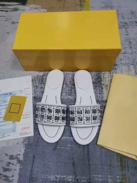 designer luxury sandal slipper olan sandal womens slide slipper summer rubber fashion beach flat sandal of the line with box, Black
designer luxury sandal slipper olan sandal womens slide slipper summer rubber fashion beach flat sandal of the line with box, Black