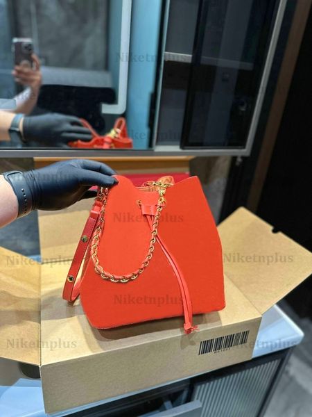 2023 ss pink red blue braided neonoe bb m22598 drawstring bag women's designer neo noe bucket bag luxurys handbag embossed leather with
2023 ss pink red blue braided neonoe bb m22598 drawstring bag women's designer neo noe bucket bag luxurys handbag embossed leather with