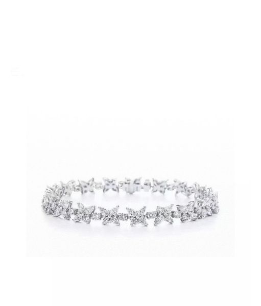 fashion designer bracelet silver plated diamonds classic jewelry charm women luxury brand gifts, Golden;silver
fashion designer bracelet silver plated diamonds classic jewelry charm women luxury brand gifts, Golden;silver