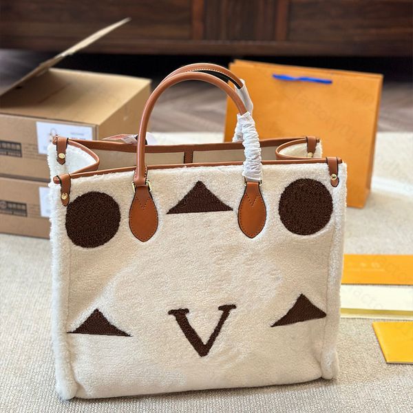 Tote Bag Designer Womens Handbag Luxury Lady Fashion Capacity Totes Stylish Teddy Handbags Luxurys Woman Casual Shopping Bag 40cm, S1
Tote Bag Designer Womens Handbag Luxury Lady Fashion Capacity Totes Stylish Teddy Handbags Luxurys Woman Casual Shopping Bag 40cm, S1