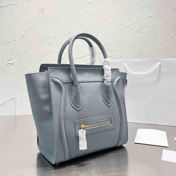 luxury tote bag leather designer handbags crossbody bags for women shoulder belt bag clutch embossed purse shopping fashion classic totes ba
luxury tote bag leather designer handbags crossbody bags for women shoulder belt bag clutch embossed purse shopping fashion classic totes ba