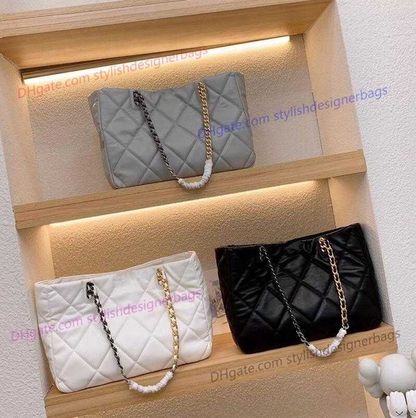shopping bags designer shopping bag soft leather totes fashion large capacity assorted colors chain women handbag classic rhombus handbags s
shopping bags designer shopping bag soft leather totes fashion large capacity assorted colors chain women handbag classic rhombus handbags s