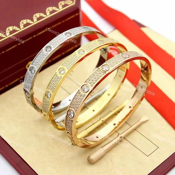 women's bracelet designer classic brand bracelet 18k jewelry holiday gift 316l stainless steel factory with box, Golden;silver
women's bracelet designer classic brand bracelet 18k jewelry holiday gift 316l stainless steel factory with box, Golden;silver
