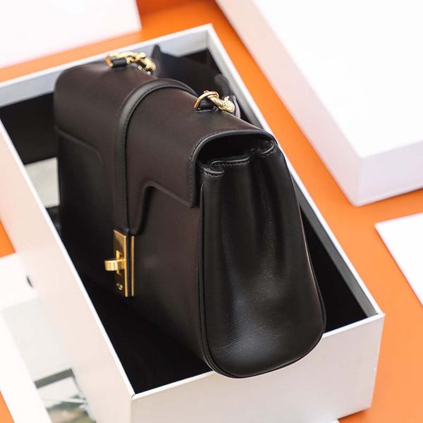 fashion bag chain lady shoulder genuine leather shoulder crossbody bag purse luxury women handbags purse lady one shoulder messenger bag acc
fashion bag chain lady shoulder genuine leather shoulder crossbody bag purse luxury women handbags purse lady one shoulder messenger bag acc