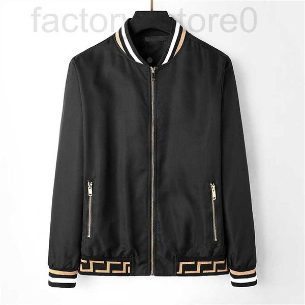 men's jackets luxuriousmen's jacket black head thread brand street hip hop waterproof windproof motorcycle hoodie zipper trench co, Black;brown
men's jackets luxuriousmen's jacket black head thread brand street hip hop waterproof windproof motorcycle hoodie zipper trench co, Black;brown