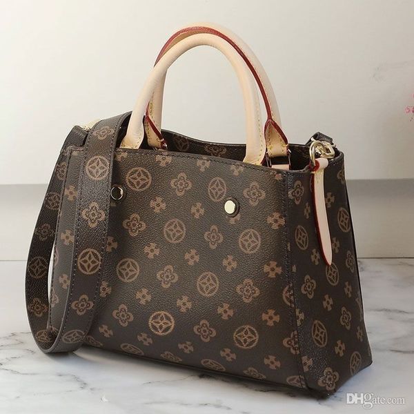 2023 luxurys designers handbags purses montigne bags womens totes brand letter embossing genuine leather shoulder bags crossbody bag wallets
2023 luxurys designers handbags purses montigne bags womens totes brand letter embossing genuine leather shoulder bags crossbody bag wallets