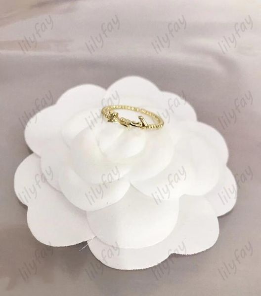 luxury silver threaded love rings designer ring gold letters pattern fashion womens jewelry men shining concise y adjustable size 5540073
luxury silver threaded love rings designer ring gold letters pattern fashion womens jewelry men shining concise y adjustable size 5540073