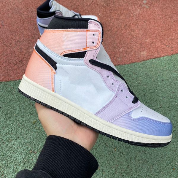 shoes high og jumpman 1 1s skyline dx0054-805 retro sports sneakers orange black iced lilac true blue size 47
shoes high og jumpman 1 1s skyline dx0054-805 retro sports sneakers orange black iced lilac true blue size 47