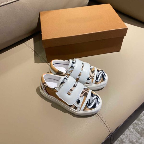 23ss kids sneakers kids designer shoes kids shoes classic lattice hook and loop fasteners shoes leather sports shoes boys girls size 26-35 b, Black
23ss kids sneakers kids designer shoes kids shoes classic lattice hook and loop fasteners shoes leather sports shoes boys girls size 26-35 b, Black