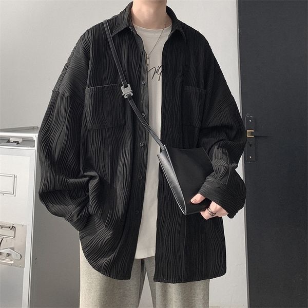 men's tshirts spring black white pleated shiert fashion oversized casual korean loose pocket long sleeve s s dress 23412, White;black
men's tshirts spring black white pleated shiert fashion oversized casual korean loose pocket long sleeve s s dress 23412, White;black