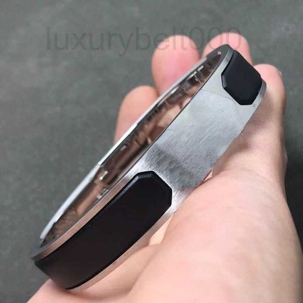 bangle bracelet designer for men and women luxury custom couple h bracelets classic enel silver black mens womens bracelet valentines day
bangle bracelet designer for men and women luxury custom couple h bracelets classic enel silver black mens womens bracelet valentines day