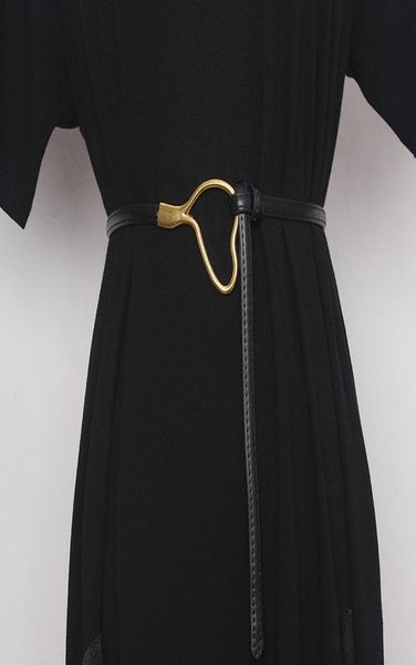long cow leather selftie belt waistband women vintage metal clasp buckle waist belt women winter dress genuine leather belt new7050710, Black;brown
long cow leather selftie belt waistband women vintage metal clasp buckle waist belt women winter dress genuine leather belt new7050710, Black;brown