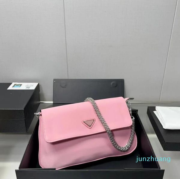 pra da bag designer women shoulder 24 luxury chain retro underarm luxurys crossbody fashion pocket female shopping new styles purse 4colors
pra da bag designer women shoulder 24 luxury chain retro underarm luxurys crossbody fashion pocket female shopping new styles purse 4colors
