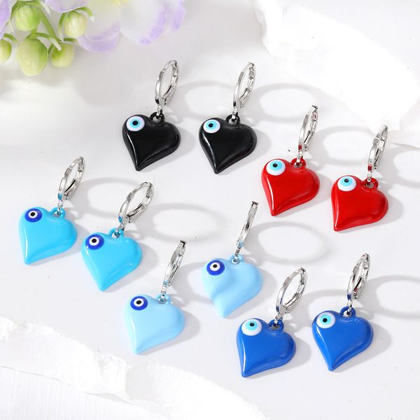 s3558 fashion jewelry enamel blue eyes love heart dangle earrings evil eye earrings, Silver
s3558 fashion jewelry enamel blue eyes love heart dangle earrings evil eye earrings, Silver