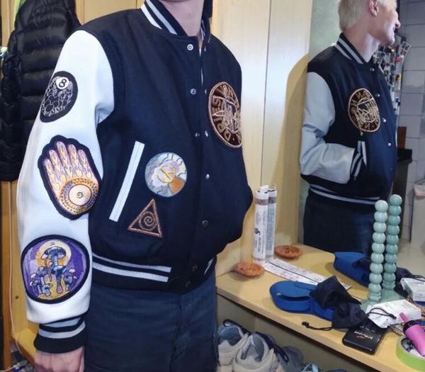 an229 golden embroidery baseball jackets leather sleeve men designer jacket spring mens coats, Black;brown
an229 golden embroidery baseball jackets leather sleeve men designer jacket spring mens coats, Black;brown