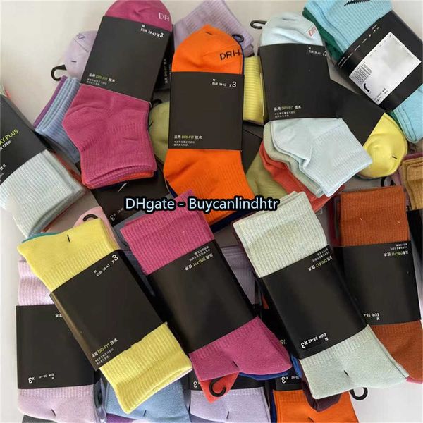 wholesale socks men women pure cotton 11 colors styles sports couple long letter nk color basketball printing size eu s-l 3pairs/piece, Black
wholesale socks men women pure cotton 11 colors styles sports couple long letter nk color basketball printing size eu s-l 3pairs/piece, Black