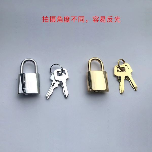 lock head fashion bag accessories pendant necklaces titanium steel designer for women men luxury jewlery gifts woman girl gold silver rose g, Black
lock head fashion bag accessories pendant necklaces titanium steel designer for women men luxury jewlery gifts woman girl gold silver rose g, Black