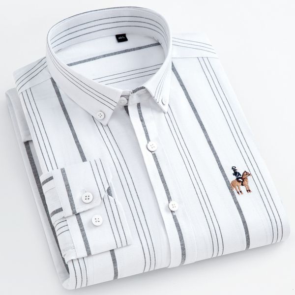 men's casual shirts men's long sleeved casual contrast striped oxford shirt with comfortable embroidery and standard fitted button, White;black
men's casual shirts men's long sleeved casual contrast striped oxford shirt with comfortable embroidery and standard fitted button, White;black