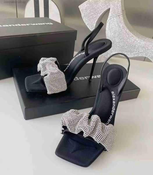 summer luxury a-wang sandals shoes black pvc julie women slip on high heels crystal strappy luxury party wedding lady nice footwear eu35-40
summer luxury a-wang sandals shoes black pvc julie women slip on high heels crystal strappy luxury party wedding lady nice footwear eu35-40