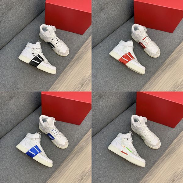 brand shoes embroidered stitching fashion sports shoes punk high-couple men's leather flat printing black and white chaussures sports s
brand shoes embroidered stitching fashion sports shoes punk high-couple men's leather flat printing black and white chaussures sports s