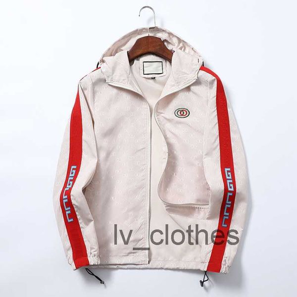 men's jacket hoodie designer brand clothing autumn and winter outdoor men's clothing outdoor climbing camping clothing women', Black;brown
men's jacket hoodie designer brand clothing autumn and winter outdoor men's clothing outdoor climbing camping clothing women', Black;brown