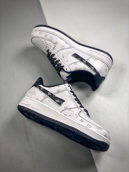 authentic outdoor running shoes 2023 girls boys 1 low 07 white black metallic sliver brand name sportswear lifestyles designer sneakers
authentic outdoor running shoes 2023 girls boys 1 low 07 white black metallic sliver brand name sportswear lifestyles designer sneakers