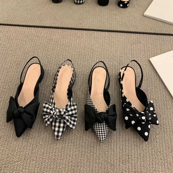 sandals 2022 new fashion bow sandals women summer pointed low heel slippers sandals women designers elegant party high heels shoes, Black
sandals 2022 new fashion bow sandals women summer pointed low heel slippers sandals women designers elegant party high heels shoes, Black