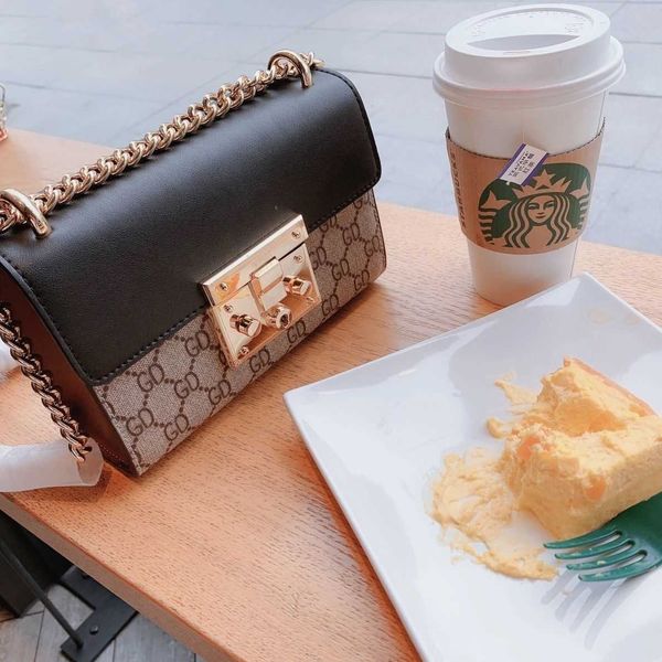 designer bag the new 2023 high-end printed women's bag with lock head bag small square bag single shoulder crossbody chain bag zero wal
designer bag the new 2023 high-end printed women's bag with lock head bag small square bag single shoulder crossbody chain bag zero wal