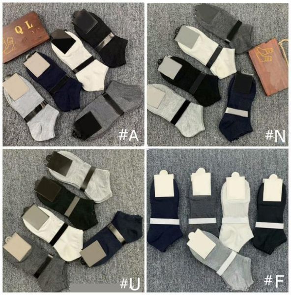 mix styles men socks boys short sock outdoors sports basketball socks ankle socks black grey white6669626 
mix styles men socks boys short sock outdoors sports basketball socks ankle socks black grey white6669626
