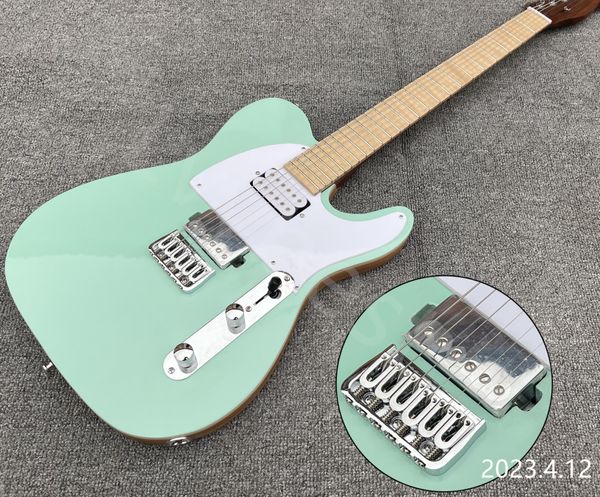 electric guitar customized ash wood body roasted maple neck and flame fingerboard no inlay white pickguard chrome parts
electric guitar customized ash wood body roasted maple neck and flame fingerboard no inlay white pickguard chrome parts