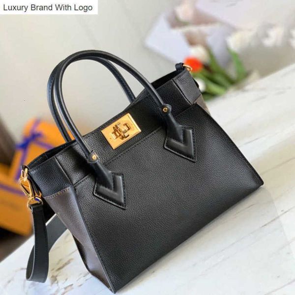 bag handbags cross body level replication designer crossbody bag 25cm on my side pm high-end shoulder handbag m57729 wl038 em3p, Black
bag handbags cross body level replication designer crossbody bag 25cm on my side pm high-end shoulder handbag m57729 wl038 em3p, Black