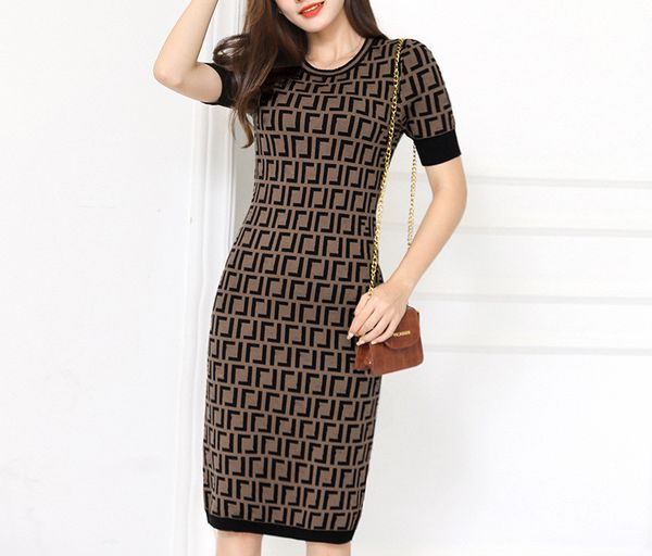 women casual dresses retro letter slim temperament celeb thin elastic mid-length cardigan knitted short-sleeved dress, Black;gray
women casual dresses retro letter slim temperament celeb thin elastic mid-length cardigan knitted short-sleeved dress, Black;gray