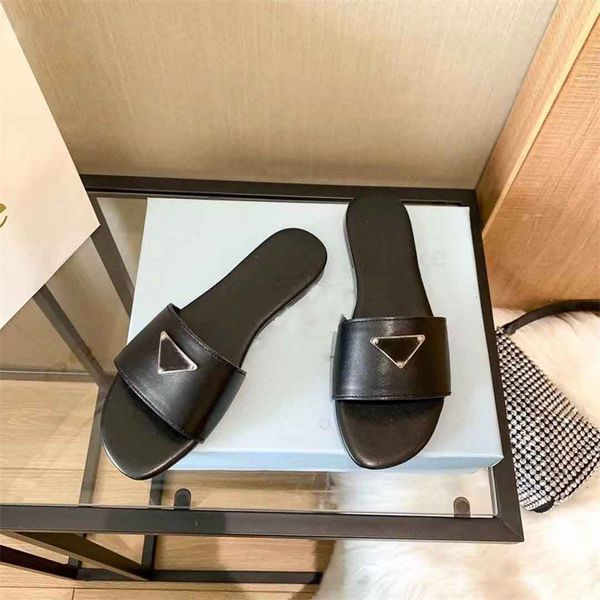 beach scuffs classic flat woman slipper summer lady cartoon big head slippers leather l bath fashion women shoes large size 35-42 sandals rg, Black
beach scuffs classic flat woman slipper summer lady cartoon big head slippers leather l bath fashion women shoes large size 35-42 sandals rg, Black
