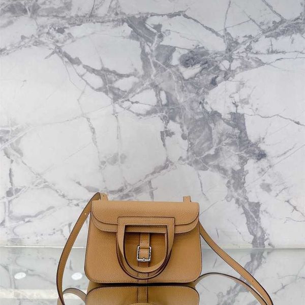 5a halzans h ermess handmade bags totes handbag designer handbag lychee grain cow leather hazan bag solid color new style portable cross bod
5a halzans h ermess handmade bags totes handbag designer handbag lychee grain cow leather hazan bag solid color new style portable cross bod