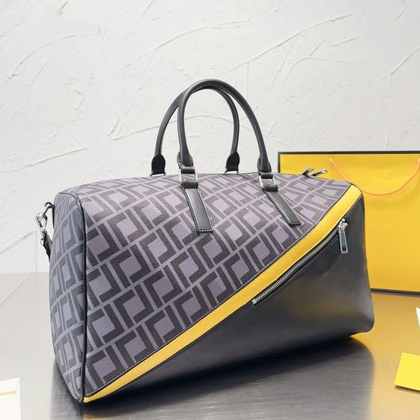 designer duffle bag travel bag luggage bag ladies designers handbags travelling fashion classic letter pattern large capacity laggages
designer duffle bag travel bag luggage bag ladies designers handbags travelling fashion classic letter pattern large capacity laggages