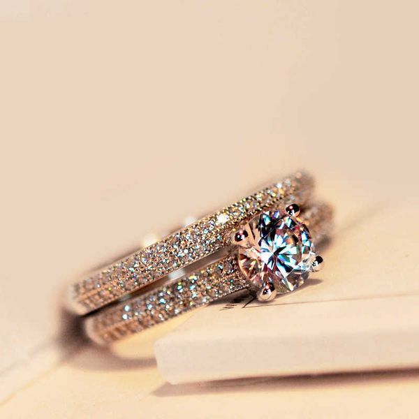 band rings luxury female round lab diamond ring set % real 925 sterling silver engagement ring vintage wedding rings for women aa230412
band rings luxury female round lab diamond ring set % real 925 sterling silver engagement ring vintage wedding rings for women aa230412