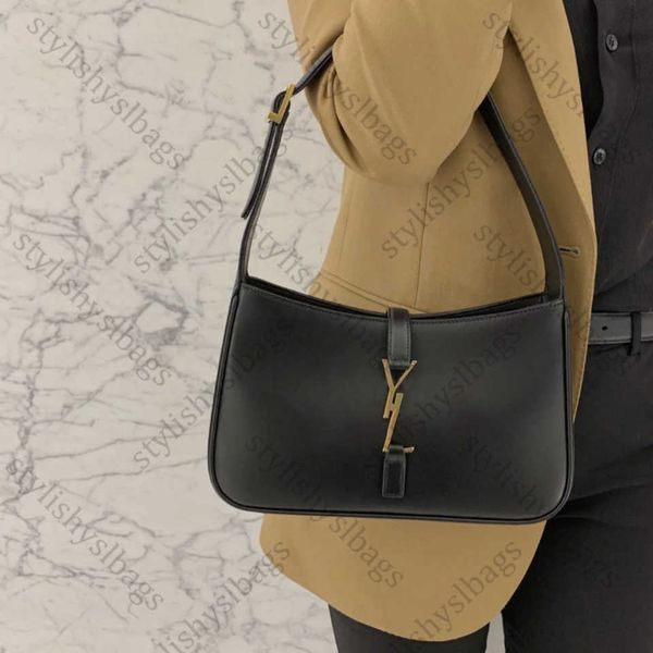 hobo luxury hobo cross body designers shoulder bags classic style fashion women genuine leather handbag totes wallet with gift box hqy15525
hobo luxury hobo cross body designers shoulder bags classic style fashion women genuine leather handbag totes wallet with gift box hqy15525