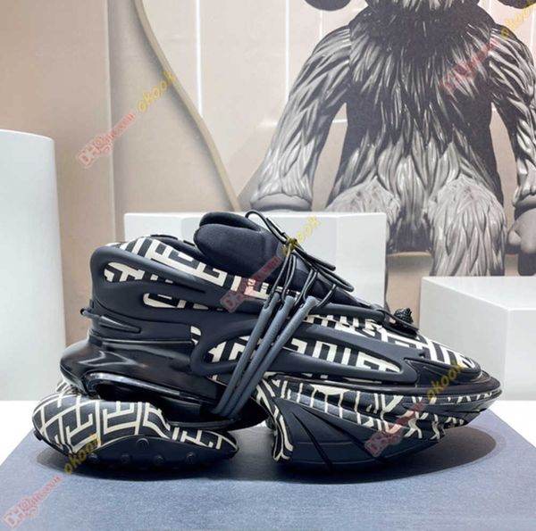 luxury leather unicorn sneakers designer unicorns casual shoes men women fashion outdoor sport shoe space metaverse trainers runner balm sne
luxury leather unicorn sneakers designer unicorns casual shoes men women fashion outdoor sport shoe space metaverse trainers runner balm sne