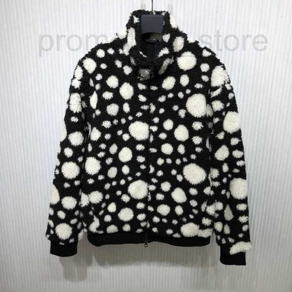 men's jackets designer 23ss paris italy 3d hoodies black jackets double side casual street fashion pockets warm men women couple outwea, Black;brown
men's jackets designer 23ss paris italy 3d hoodies black jackets double side casual street fashion pockets warm men women couple outwea, Black;brown