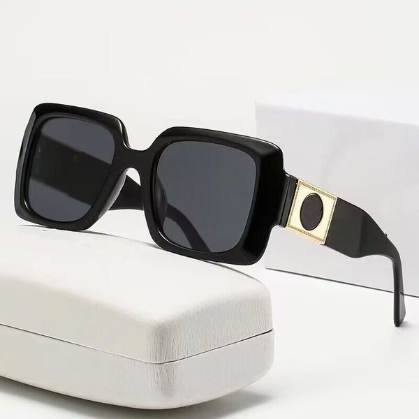 luxury ver sunglasses for man woman designer goggle beach sun glasses retro small frame luxury design uv400 with box, White;black
luxury ver sunglasses for man woman designer goggle beach sun glasses retro small frame luxury design uv400 with box, White;black