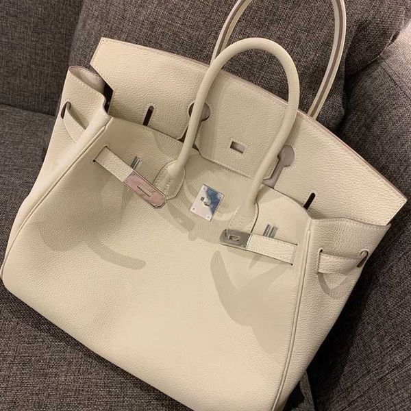 fashion bags herms binkins leather bag lychee pattern fashionable versatile leather cowhide lock buckle handbag 25/30/35/40cm
fashion bags herms binkins leather bag lychee pattern fashionable versatile leather cowhide lock buckle handbag 25/30/35/40cm