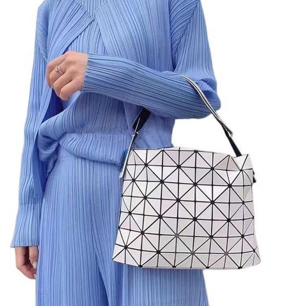 womens bag handbags designer tote bags japan new lifestyle bag armpit bag french stick bag bucket bag portable shoulder bag
womens bag handbags designer tote bags japan new lifestyle bag armpit bag french stick bag bucket bag portable shoulder bag