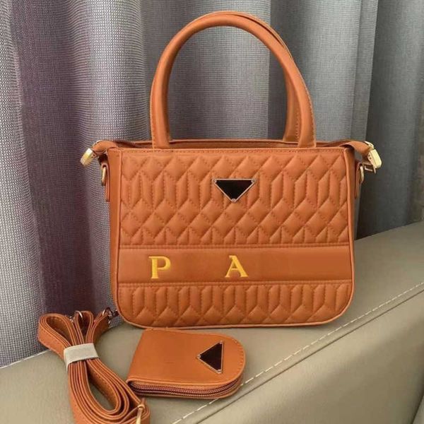 luxury women shoulder bag designer bags fashion embroidery letter shoulder crossbody small handbag mini purse two piece set
luxury women shoulder bag designer bags fashion embroidery letter shoulder crossbody small handbag mini purse two piece set