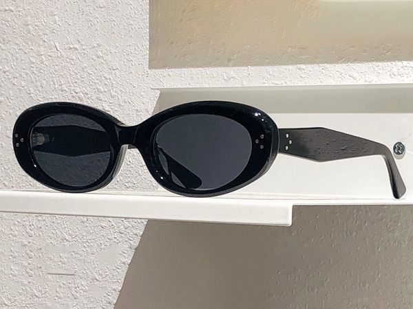 sunglasses for women men summer july designers style anti-ultraviolet retro plate full frame fashion glasses random box, White;black
sunglasses for women men summer july designers style anti-ultraviolet retro plate full frame fashion glasses random box, White;black