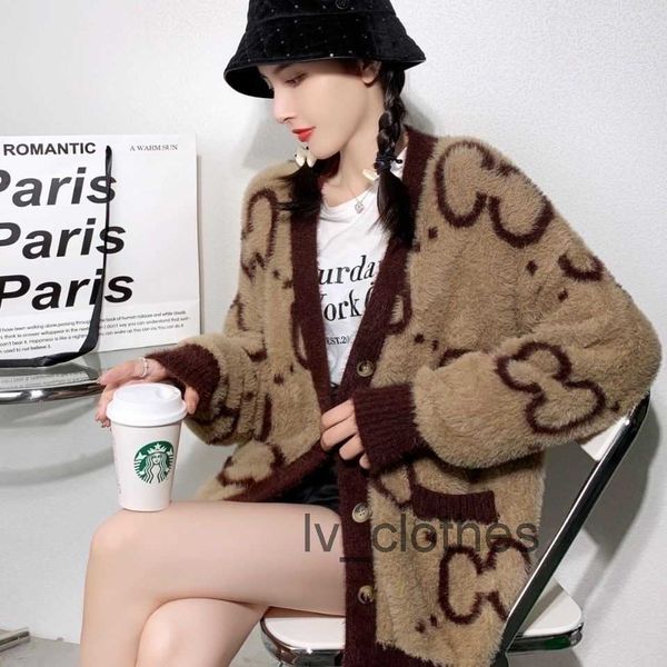 vintage loose cardigans sweater for women casual autumn v-neck knit female long sleeve knitwear tory fashion brand luxury designer sweater g, White;black
vintage loose cardigans sweater for women casual autumn v-neck knit female long sleeve knitwear tory fashion brand luxury designer sweater g, White;black
