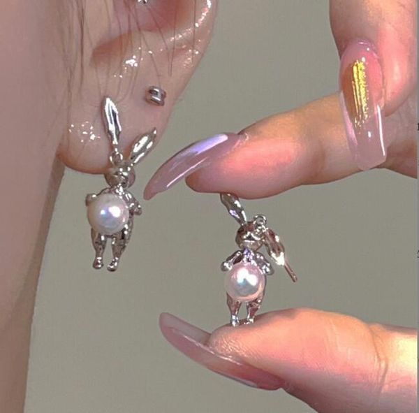 20style the latest high classhold the moon rabbit stud earrings women's wedding jewelry earrings gift, Golden;silver
20style the latest high classhold the moon rabbit stud earrings women's wedding jewelry earrings gift, Golden;silver