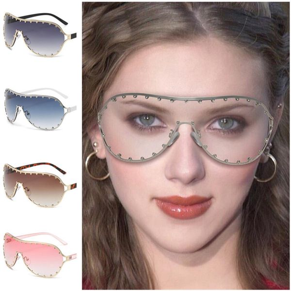 new sunglasses rice nails sun glasses siamese lens anti-uv spectacles personality oversize frame eyeglasses ornamental, White;black
new sunglasses rice nails sun glasses siamese lens anti-uv spectacles personality oversize frame eyeglasses ornamental, White;black